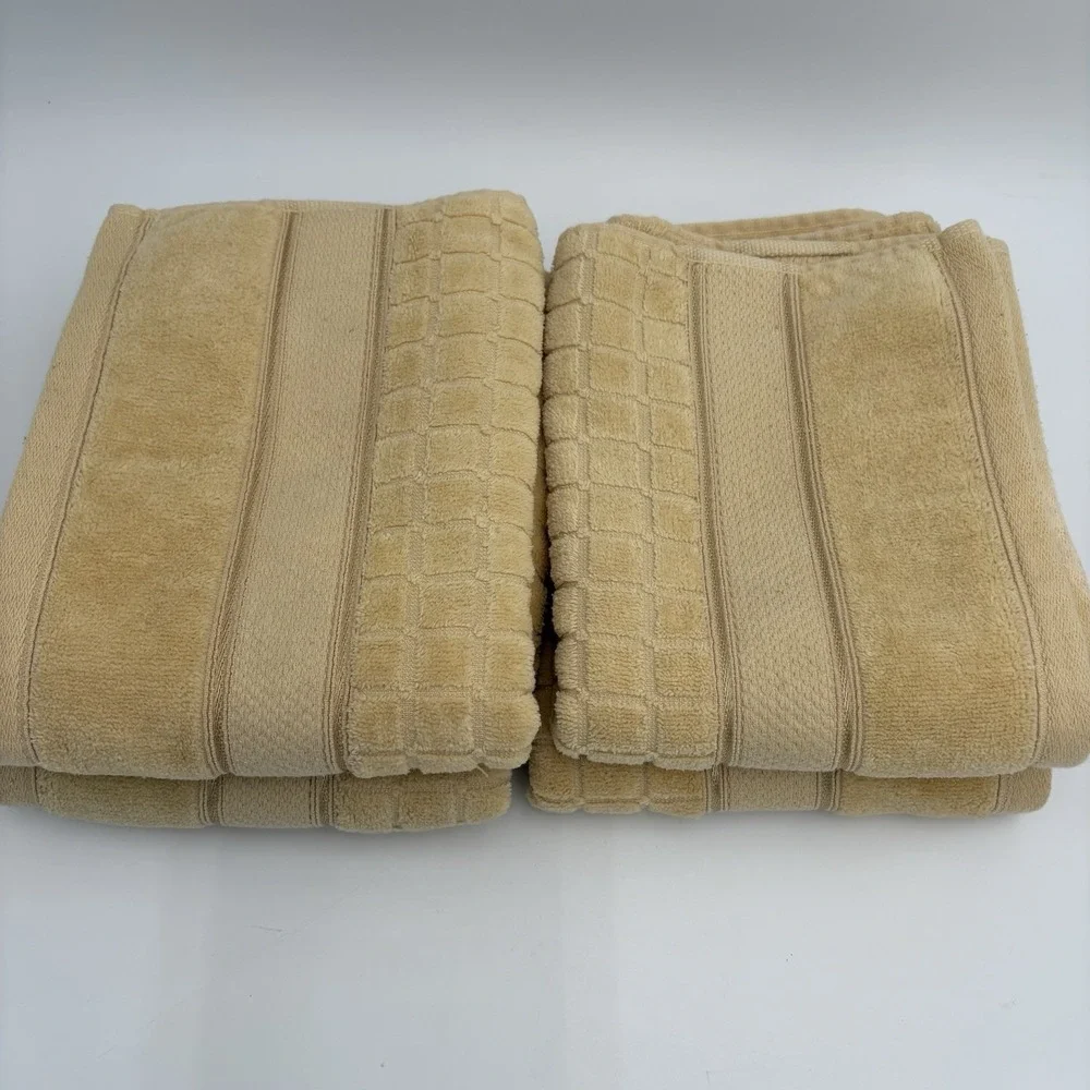 Earl & Wilson Butter Yellow Hand Towels Set Of 4 Luxurious Soft Vintage